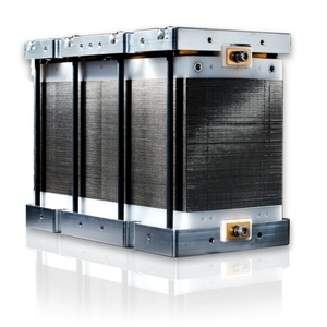 WBQ-420 เซลล์ 100 กิโลวัตต์ พร้อมชิ้นส่วนปฏิกรณ์ 420 ชิ้น ระบบระบายความร้อนแบบอากาศและเทคโนโลยีการแลกเปลี่ยนเมมเบรน สำหรับรถยนต์ 100 กิโลวัตต์ ความบริสุทธิ์สูง 99.999% Pe - Product Image 3