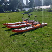 Vélos d'eau gonflables bleus de Waterbike portatif commercial avec le Waterbike de planche à pagaie pour le bateau de pédale de lac