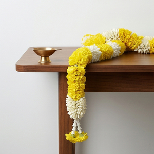 Artificial Flower Garland Yellow <b>White</b> <b>Hanging</b> Decoration Marigold Style Floral Toran for Wedding Festival and Home Decor - Product Image 4