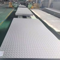 Plaque d'acier à carreaux laminée à chaud robuste de 4 à 8 mm, antidérapante, en forme de goutte d'eau, pour la construction - Vente en gros fabricant