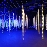 Lumière de scène led pixel lumière cinétique lustre grue levage lumière cinétique treuil cinétique dmx treuil