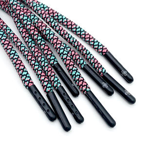 Sweat à capuche en polyester durable personnalisé avec capuche ronde imprimée à la mode pour chaussures, sacs, vêtements, revêtement en plastique Aglet - Product Image 2