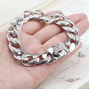 Joyerí<span class=keywords><strong>a</strong></span> de los hombres personalidad dominante retro León despertar pulsera de plata, dale <span class=keywords><strong>a</strong></span> tu <span class=keywords><strong>novio</strong></span> <span class=keywords><strong>un</strong></span> regalo de gama alta - Product Image 3