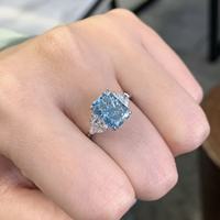 Bague de fiançailles et de mariage personnalisée en or massif 14 carats avec diamant bleu de laboratoire certifié IGI taille Radiant 1 ou 2 carats – Joaillerie fine