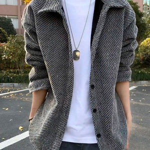 <span class=keywords><strong>Giacca</strong></span> <span class=keywords><strong>Camicia</strong></span> Texturizzata con Bottoni in Grigio, Nero e Bianco per Streetwear, Stile Cleanfit e Old Money - Product Image 1