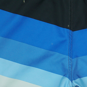 Short de plage d'été de haute qualité pour hommes, pantalon de bain de surf décontracté à séchage rapide, design respirant pour les tailles européennes et américaines - Product Image 4