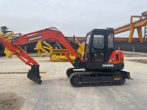 Buen estado Excavadora usada Doosan DH55 Mini excavadora Doosan DH35 DH55 DH60 con punto de hoja de bulldozer Entrega rápida - Product Image 4