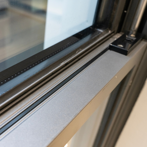 หน้าต่างบานเลื่อนกระจกกรอบอลูมิเนียมสำหรับอพาร์ทเมนต์ อาคารสำนักงาน - Product Image 6