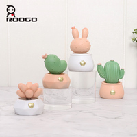 Figura Decorativa de Cactus con Base Oscilante, Mini Planta Ornamental, Adorno Divertido para el Hogar o la Oficina, Regalo Antiestrés