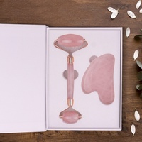 Masseur facial double tête en jade naturel et quartz rose, outil Gua Sha, rouleau de jade, bâton de lifting facial, outil de massage beauté, personnalisable