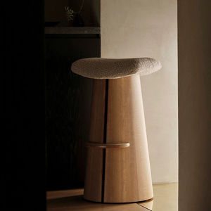 Silla de Bar de madera maciza creativa nórdica diseño moderno <span class=keywords><strong>para</strong></span> el hogar Hotel Club Oficina recepción taburete alto <span class=keywords><strong>para</strong></span> sala de estar - Product Image 3