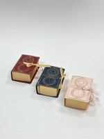 Boîte-cadeau de bougie de luxe en gros avec logo personnalisé en relief Emballage de type dossier de stratification mate pour bougies de qualité supérieure