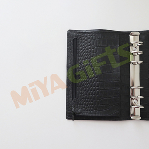 Classeur à anneaux en cuir de croco rose A4 A5 A6 A7 personnalisé classeur avec fermeture éclair enveloppes rembourrées portefeuille - Product Image 5