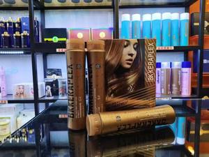 BKkeraplex Botox Factory, Set Profesional de 350 ml, Tratamiento de Keratina Brasileña al 8%, con Larga Duración - Product Image 5