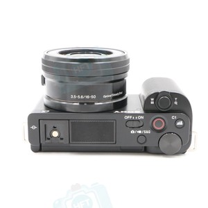 ชุดกล้องมิเรอร์เลส HFT Professional ZV-E10L เลนส์ 16-50 มม. ระบบ APS-C ความละเอียด 4K Ultra HD พร้อมการ์ด ขายส่ง กล้อง DSLR ระดับมืออาชีพ - Product Image 3
