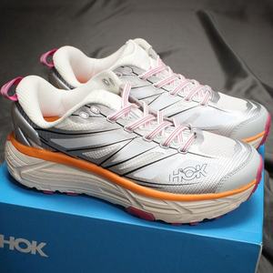 Chaussures de sport pour hommes tendance et luxueuses, avec semelles épaisses, amortissantes et antidérapantes, idéales pour la marche estivale. - Product Image 6