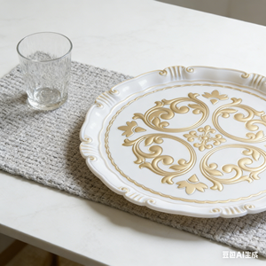 <span class=keywords><strong>Assiette</strong></span> décorative de style palais européen, blanc clair avec relief doré, fabricant de plaques de station de recharge personnalisées OEM en gros - Product Image 6