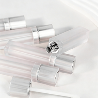 Nouvel Arrivage Tube de Rouge à Lèvres Carré Givré Fin en ABS 8ML, Emballage de Gloss à Lèvres, Cosmétique Marque Privée