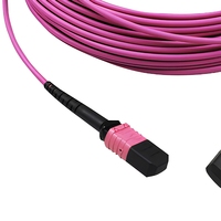 Cordon de raccordement MPO mâle-femelle pré-terminé APC UPC, cordon de raccordement de type C MPO, polarité MPO, cordon de raccordement en fibre optique OM4 MPO