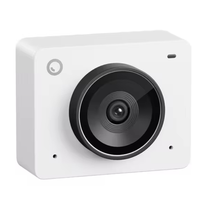 Webcam OBSBOT Meet 2 4K alimentée par l'IA avec deux microphones omnidirectionnels et contrôle automatique du gain pour les réunions