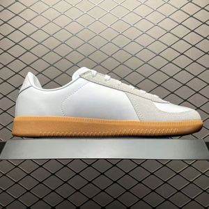 Chaussures plates décontractées en PU de qualité supérieure pour hommes et femmes, style sportif, avec fermeture chaussette, amorti confortable et anti-odeur - Product Image 3