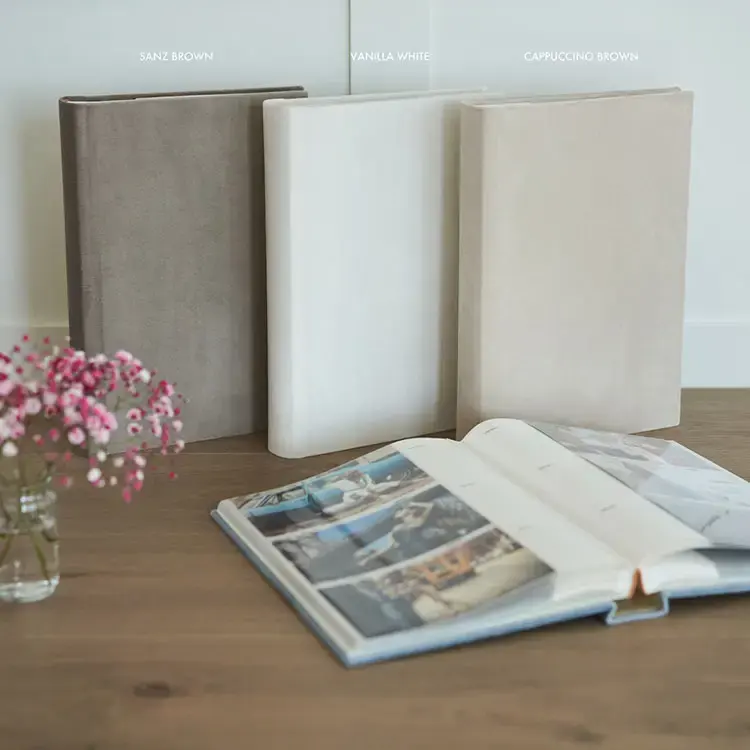 Album di foto di lusso personalizzato per famiglie in lino in rilievo cover rigida di grandi dimensioni in plastica trasparente regali di anniversario Album