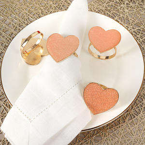 Neue Valentinstag Metall beschichtung Rosa Liebe Herz Servietten ring Hotel Tisch Western Restaurant Servietten schnalle Großhandel - Product Image 5