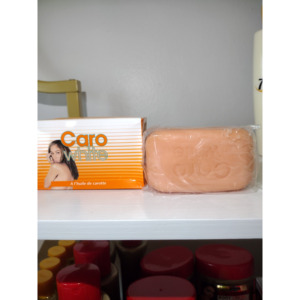 Savon éclaircissant <span class=keywords><strong>Caro</strong></span> White à l'huile de carotte - Savon naturel éclaircissant pour la peau pour un teint uniforme, enrichi en vitamine E, barre de beauté 180g - Product Image 6