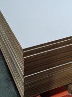 Prix du panneau HDF en bois Mdf 16mm 18mm Panneau MDF UV à haute brillance