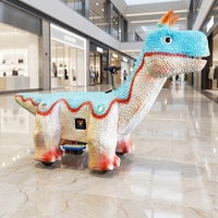 Dinosaure animatronique personnalisé grandeur nature à chevaucher, télécommandé, pour usage intérieur/extérieur, idéal pour les centres commerciaux et les aires de jeux pour enfants