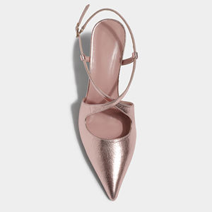 Roségoud Metallic Leren Slingback Sandalen Met Kriskras Bandjes - Product Image 4