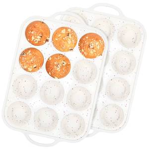 Molde para muffins antiadherente de 12 cavidades con marco reforzado de metal, molde de silicona de tamaño regular para hornear muffins caseros - Product Image 1