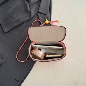 Sac à main tendance haut <span class=keywords><strong>de</strong></span> gamme pour femme, sac fourre-tout décontracté en cuir PU avec poignée rigide, sac à bandoulière portable <span class=keywords><strong>de</strong></span> créateur - Product Image 5