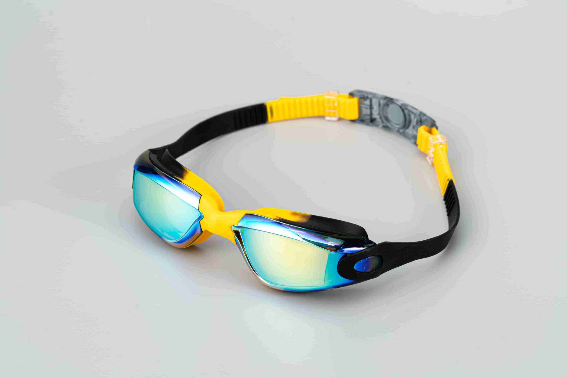 Negro y Amarillo Vibrante