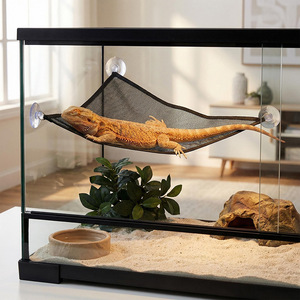 <span class=keywords><strong>Hamac</strong></span> <span class=keywords><strong>triangulaire</strong></span> pour reptiles avec ventouses et balançoire en maille respirante pour geckos et caméléons – Accessoires pour terrarium - Product Image 1