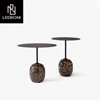 Meubles de salon sur mesure avec cadre en acier inoxydable Tables basses centrales à pieds en marbre Table d'appoint de luxe moderne