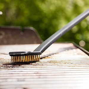 Cepillo de Limpieza para Parrilla y Barbacoa 2 en 1 con Raspador, Cepillo Resistente para Limpiar Barbacoas, para Acampar y Cocinar al Aire Libre, Extra Fuerte (OEM/ODM) - Product Image 3