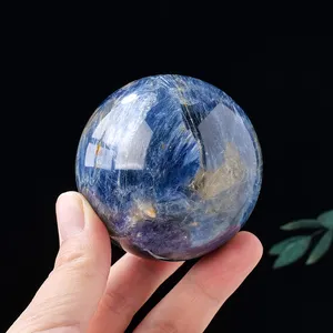 Offre Spéciale boules de cristal naturel pierres précieuses précieuses pierres de guérison sphère de kyanite bleue pour la décoration