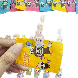 Boîtes myst<span class=keywords><strong>ère</strong></span>s <span class=keywords><strong>de</strong></span> figurines <span class=keywords><strong>de</strong></span> dessins animés Frozen phosphorescentes en plastique, échelle 1/12, mignonnes, petit cadeau pour étudiants <span class=keywords><strong>de</strong></span> 7 à 12 ans, jouet d'origine pour déballage - Product Image 5