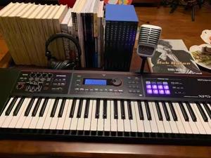 Synthétiseur électronique portable compact à 61 touches XPS-10 pour performance live - Product Image 6
