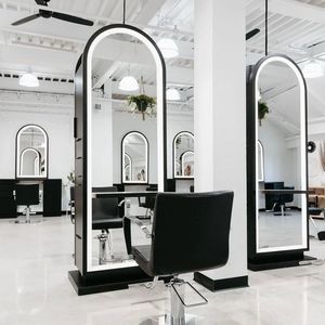 Muebles de Salón de Belleza Estación de Estilismo de Doble Cara con Espejo de Barbero para Peluquería en Arco de Madera con Luz Led - Product Image 2