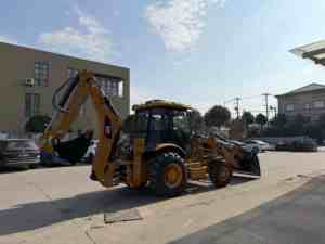 รถตักล้อยาง CAT 420F ใหม่ สำหรับงานก่อสร้างถนนและโครงการวิศวกรรมเทศบาล - Product Image 5