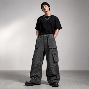 <span class=keywords><strong>Jeans</strong></span> Cargo da Uomo Comodi in Denim <span class=keywords><strong>con</strong></span> Grandi Tasche a Patta e Cuciture a Pannelli - Product Image 2