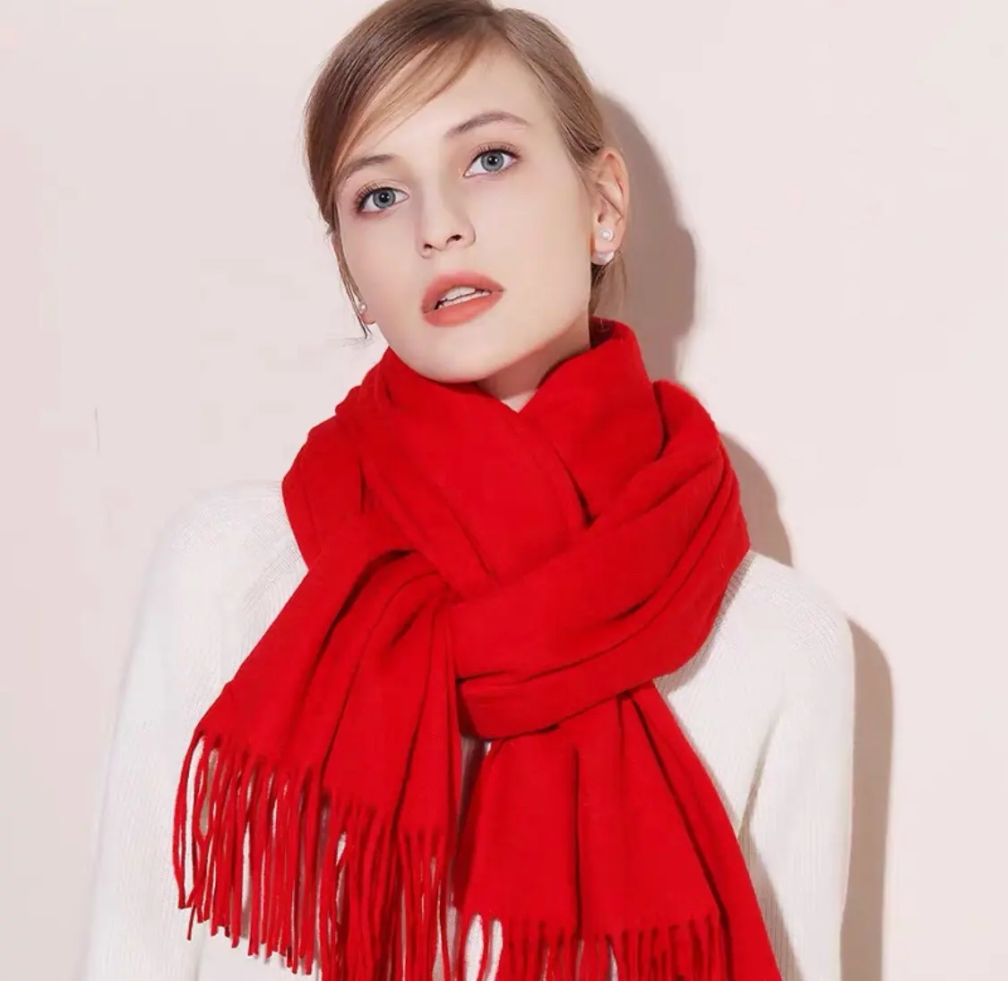 도매 겨울 디자인 세련된 로고 폴리 에스터 섬유 사용자 정의 스카프 shawls