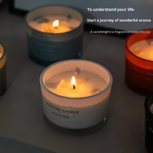 Bougie parfumée artisanale de luxe, respectueuse de l'environnement, à base de cire de soja, avec huiles essentielles et pierres précieuses, pour l'aromathérapie - Product Image 3