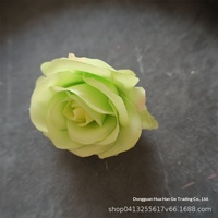 Mur et couronne de roses artificielles en plastique, fleurs artificielles faites à la main pour mariage, décoration extérieure et intérieure - Vente en gros