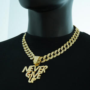 Strass Hip Hop non rinunciare mai collana pendente e catena cubana 15MM ghiacciata - Product Image 2