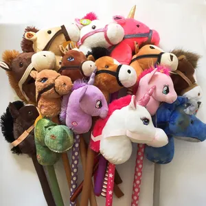 Produttore vendita eco-friendly peluche animale cavallo/unicorno testa suono bastone per bambini cavallo bastone giocattolo peluche