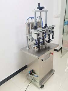 Máquina de Llenado de Perfume al Vacío, Máquina de Producción de Aceites Esenciales, Máquina de Llenado y Envasado Cuantitativo de Perfume, 4 Cabezales - Product Image 3