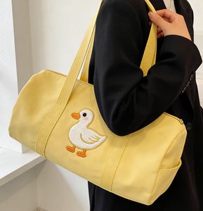 Sac de sport et de voyage grande capacité, robuste, avec logo brodé personnalisé – Meilleures ventes - Product Image 2